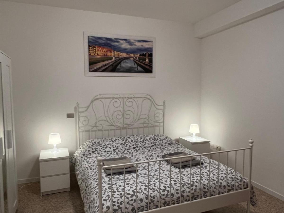 פאדובה Casa Roma Rooms& Apartmens מראה חיצוני תמונה